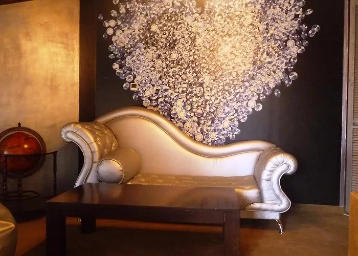 Orphey 4* בנסקו