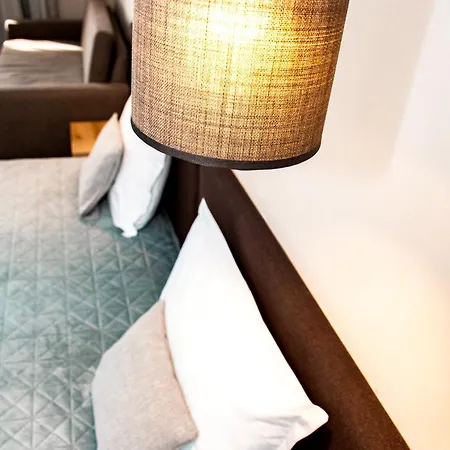 מלון Orphey בנסקו