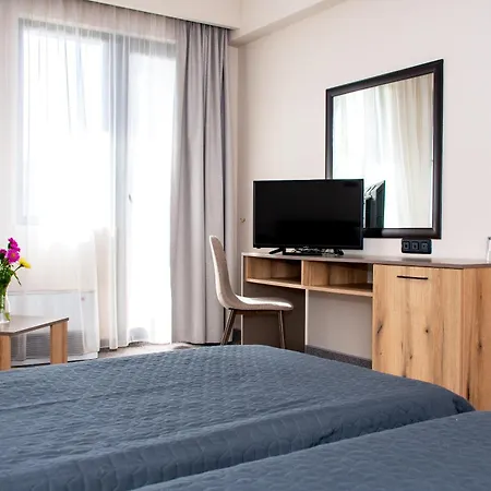 Orphey Hotel 4*