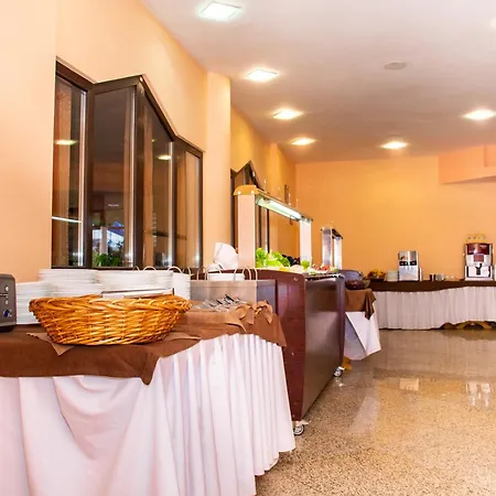 Orphey Hotel