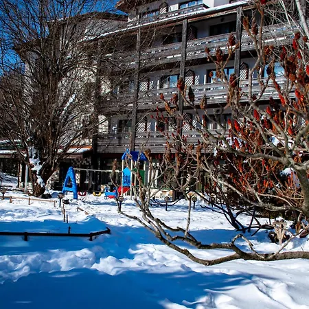 Otel Orphey 4*