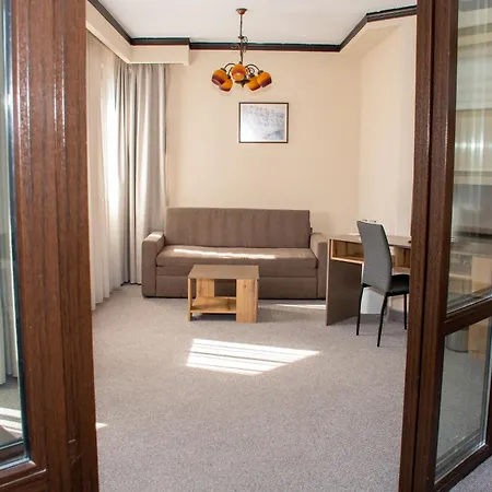 Orphey Hotel