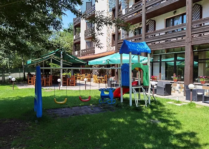 Orphey 4* בנסקו