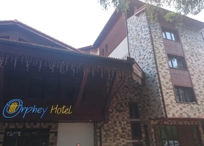 מלון Orphey בנסקו